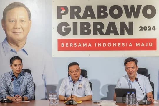 Strategi TKN Prabowo-Gibran Hadapi Serangan Hoax dan Fitnah