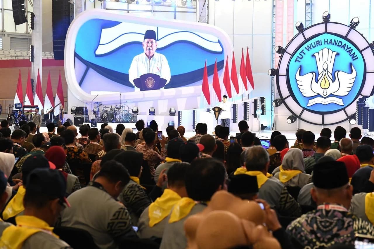 Presiden Prabowo Subianto, menghadiri Puncak Peringatan Hari Guru Nasional yang digelar di Jakarta International Velodrome, pada Kamis, 28 November 2024.
