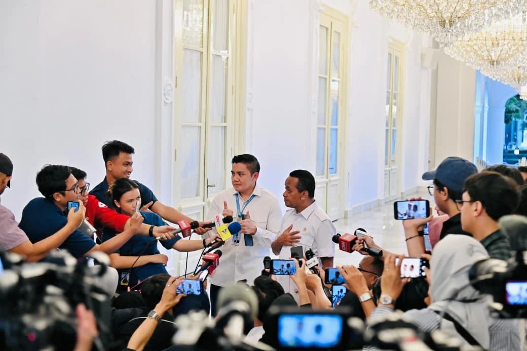 Pertemuan dengan Presiden Vladimir Putin dan Presiden Emmanuel Macron menjadi bukti nyata diplomasi aktif Indonesia di panggung global.