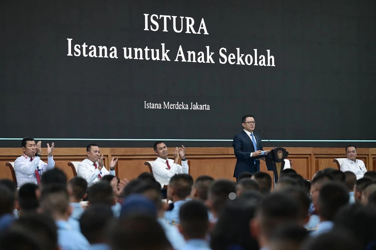 Melalui program “Istana untuk Anak Sekolah” yang digagas Presiden Prabowo Subianto, para pelajar diajak merasakan langsung pusat pemerintahan, sekaligus mempelajari jejak panjang perjalanan bangsa.