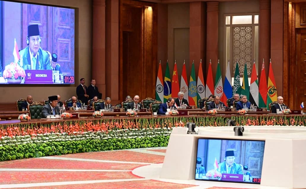 Presiden Republik Indonesia, Prabowo Subianto, menghadiri Konferensi Tingkat Tinggi (KTT) BRICS 2026 yang digelar di Bharat Mandapam, New Delhi, Republik India, pada Sabtu, 12 September 2026.